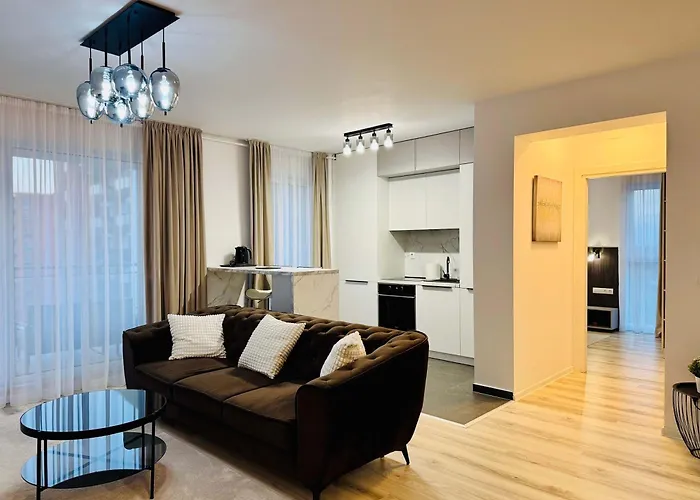 Joy Forest 54-85 Apartment