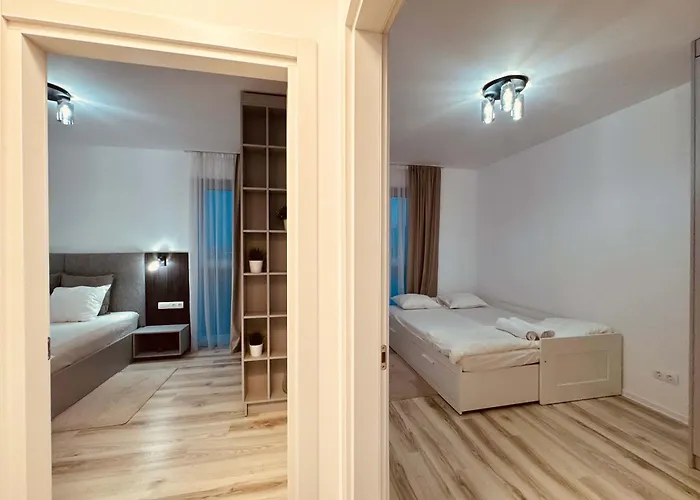 Joy Forest 54-85 Apartment