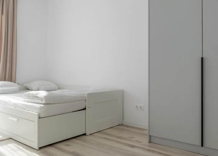 Joy Forest 54-85 Apartment *