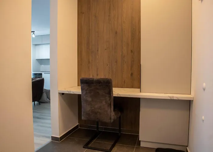 Apartament Joy Forest 54-85 *